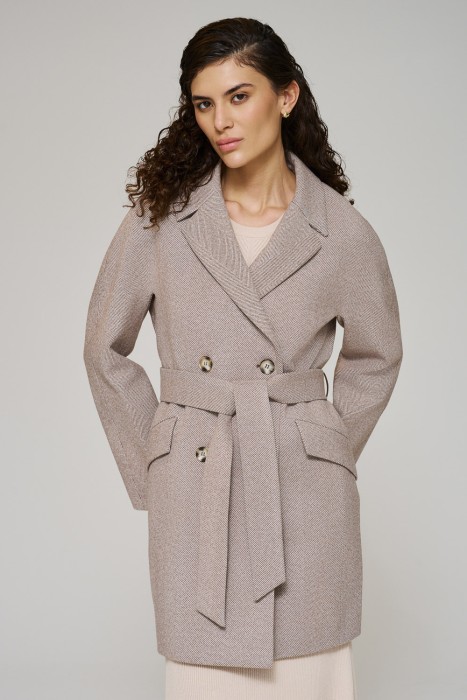 пальто от бренда снежная королева вид слева