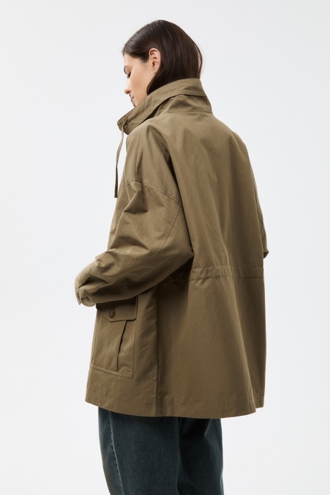 парка по цене 7280 руб вид справа