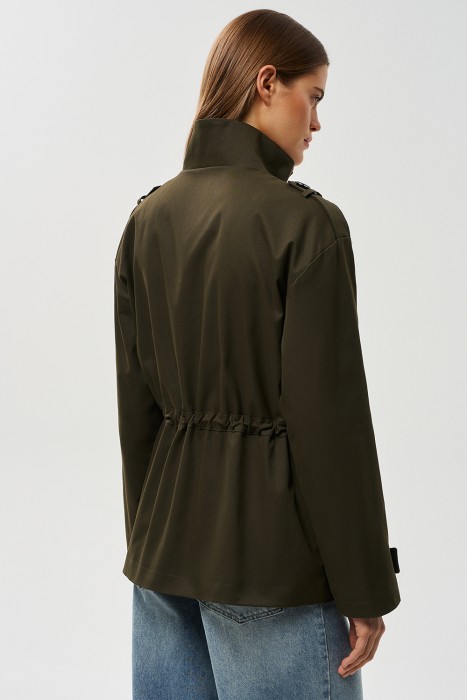 парка по цене 6460 руб вид справа