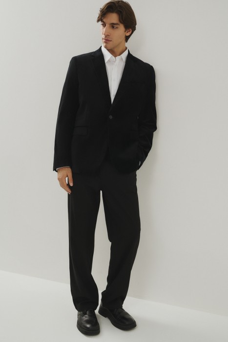 пиджак по цене 3630 руб вид справа