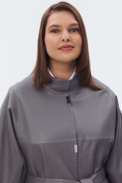 плащ из натуральной кожи по цене 23510 руб вид справа