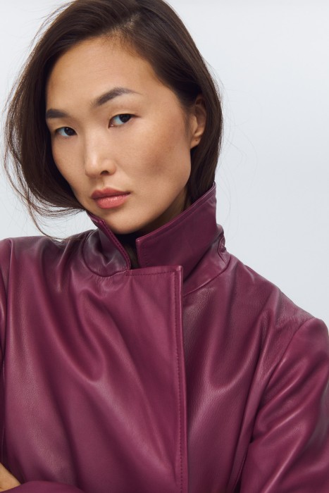 плащ из натуральной кожи из россии вид сбоку