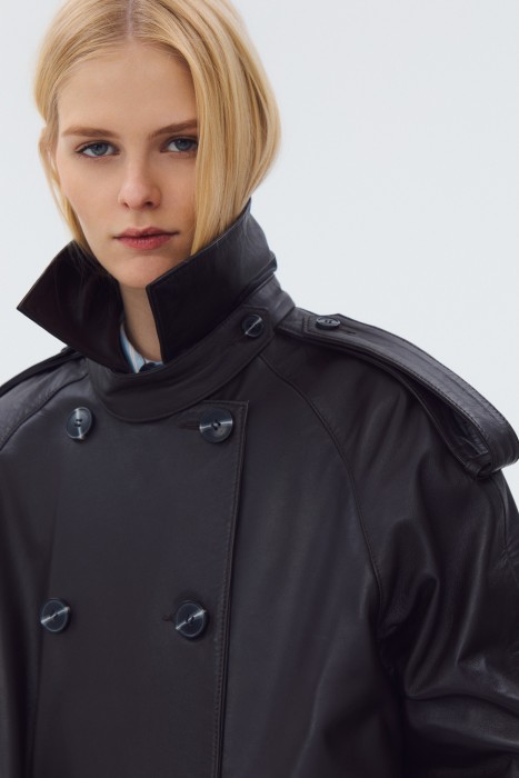 плащ из натуральной кожи из россии вид сбоку