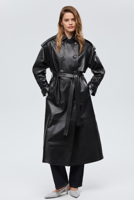 плащ из натуральной кожи от бренда снежная королева вид слева