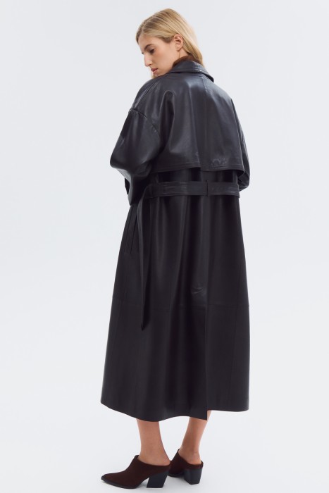 плащ из натуральной кожи по цене 25830 руб вид справа