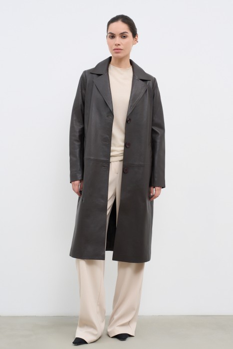 плащ из натуральной кожи от бренда снежная королева вид слева