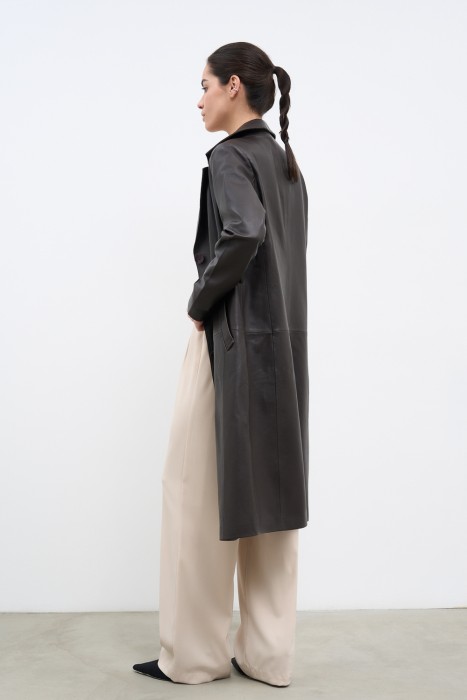 плащ из натуральной кожи по цене 17540 руб вид справа