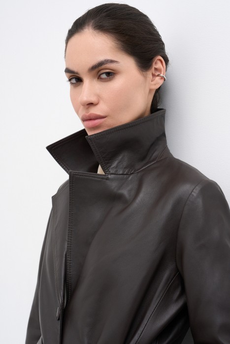 плащ из натуральной кожи из россии вид сбоку