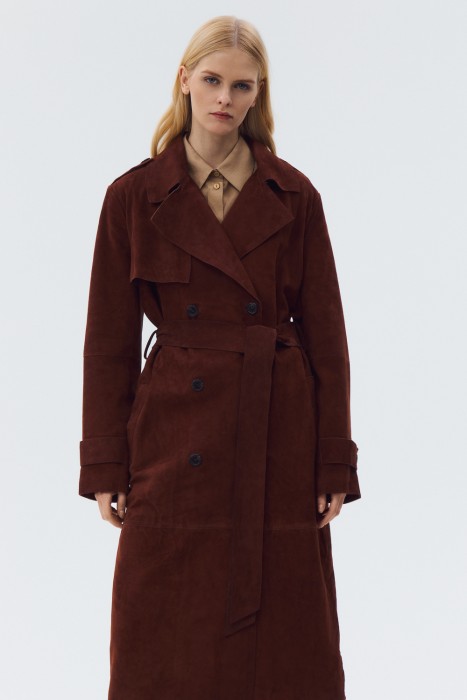 плащ из натуральной замши от бренда снежная королева вид слева