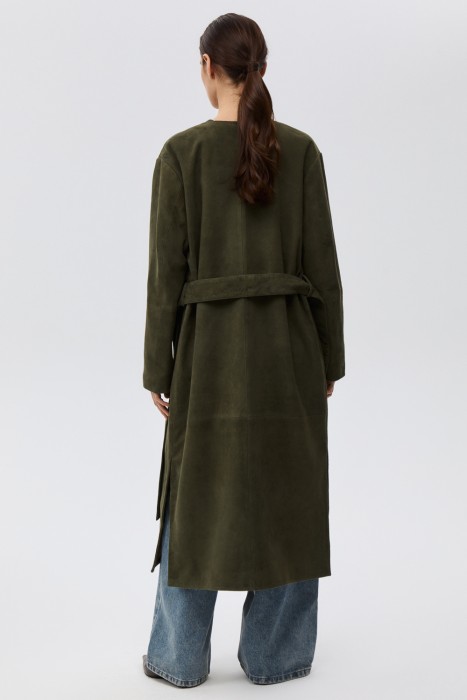 плащ из натуральной замши по цене 24850 руб вид справа