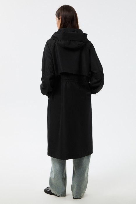 плащ с капюшоном по цене 7670 руб вид справа