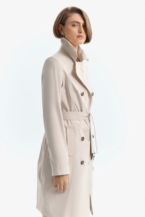 плащ по цене 6900 руб вид справа