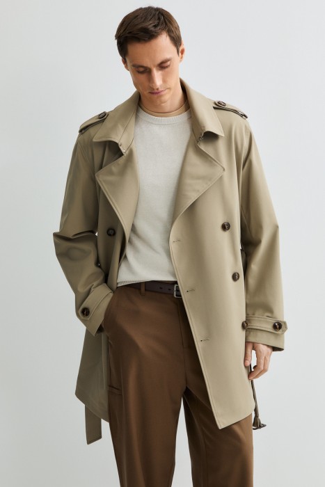 плащ от бренда снежная королева вид слева