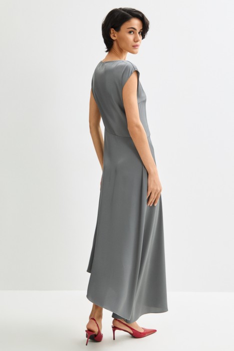 платье асимметричного кроя по цене 3250 руб вид справа