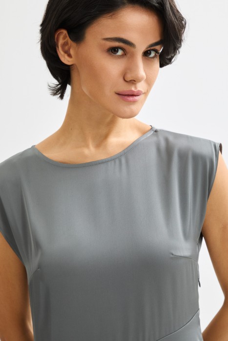 платье асимметричного кроя из россии вид сбоку