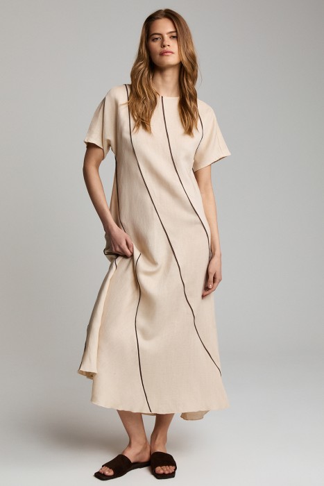 платье асимметричного кроя от бренда снежная королева вид слева