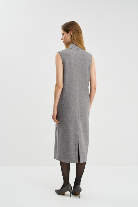 платье без рукавов из россии вид сбоку