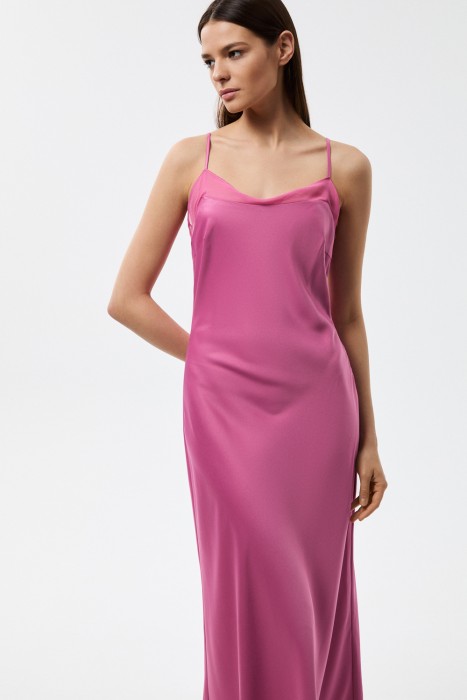 платье-комбинация от бренда снежная королева вид слева