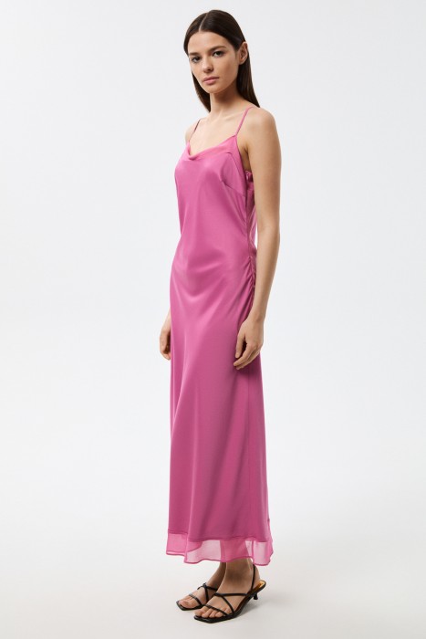 Товар с артикулом 815892003 вид сзади