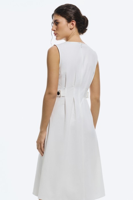 платье миди по цене 1620 руб вид справа