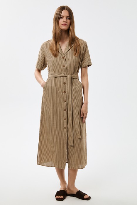 платье-рубашка с поясом 817712003 фотография