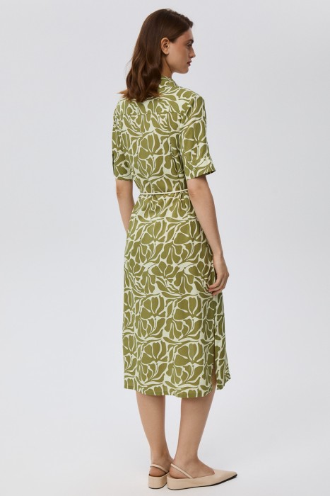 платье-рубашка с принтом по цене 2680 руб вид справа