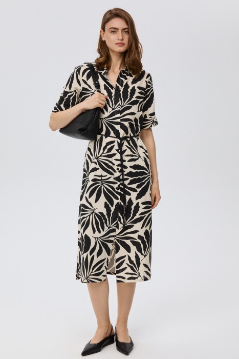 платье-рубашка с принтом от бренда снежная королева вид слева