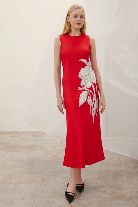 платье с акцентным принтом от бренда снежная королева вид слева