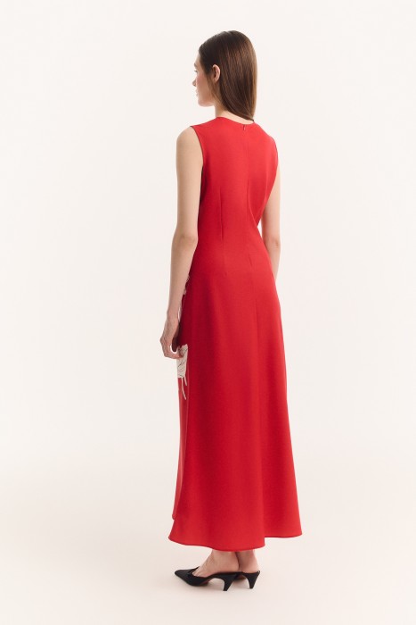 платье с акцентным принтом из россии вид сбоку