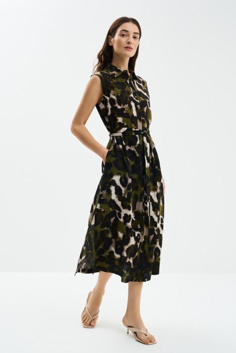платье с анималистичным принтом из россии вид сбоку