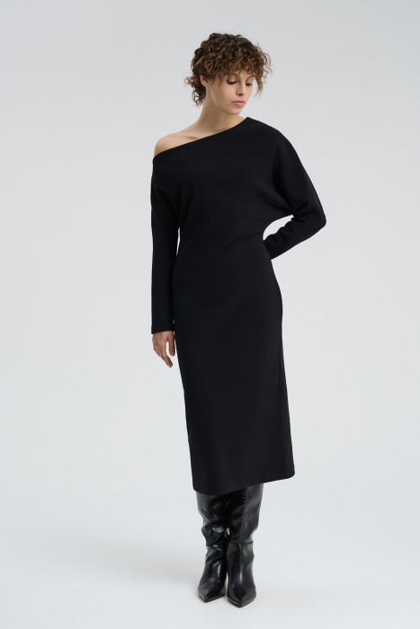 платье с асимметричным вырезом 731207003 фотография