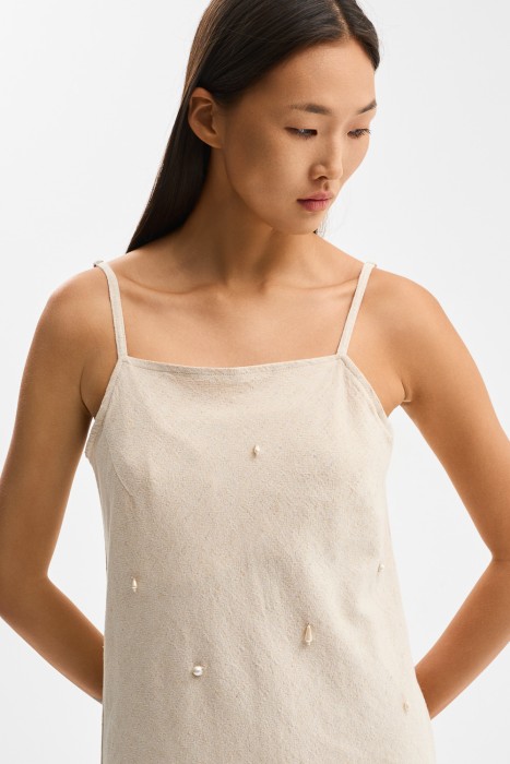 платье с декором от бренда снежная королева вид слева