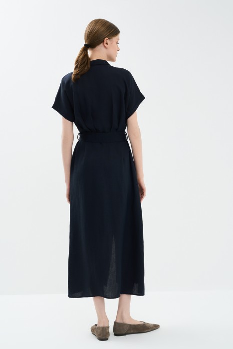 платье с поясом по цене 2600 руб вид справа