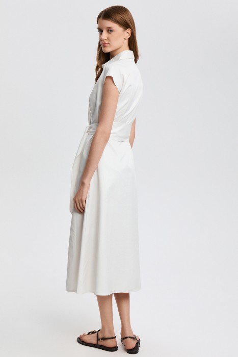 платье с поясом по цене 3600 руб вид справа