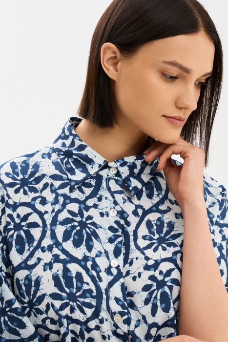 платье с принтом от бренда снежная королева вид слева