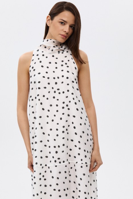 платье с принтом из россии вид сбоку