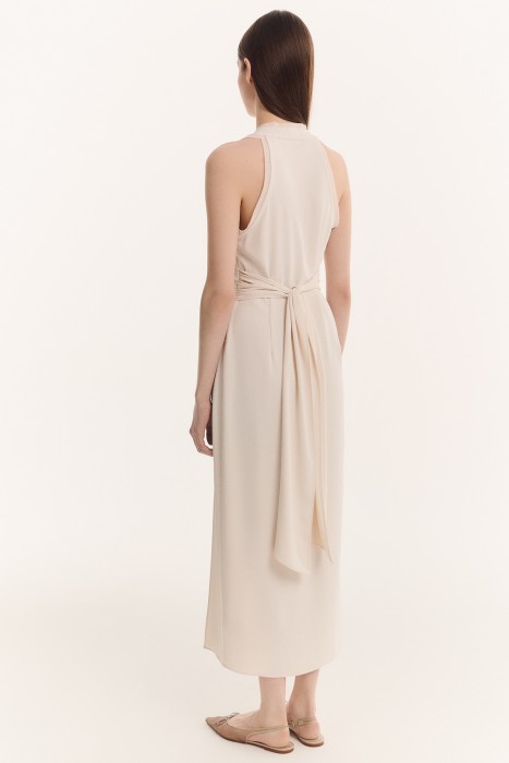 платье с разрезом по цене 2880 руб вид справа