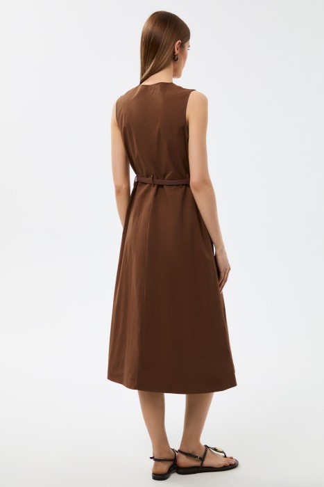 платье с ремнем по цене 4690 руб вид справа