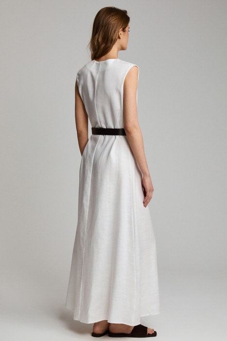 платье с ремнем по цене 5320 руб вид справа