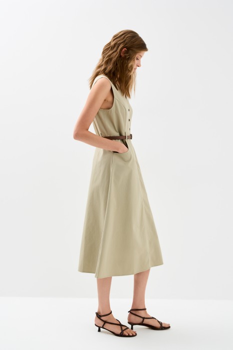 платье с ремнем из россии вид сбоку