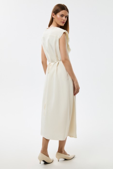 платье с воланом по цене 5320 руб вид справа