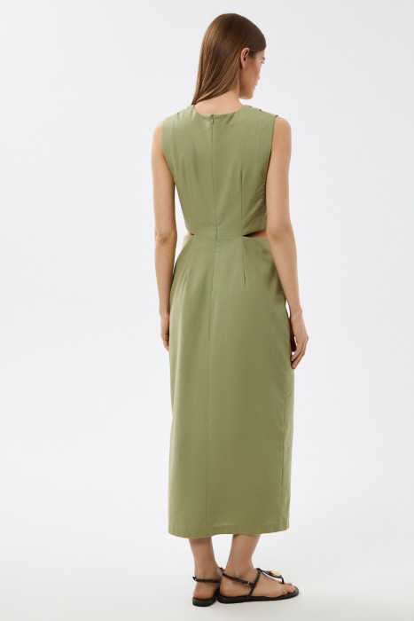 платье с вырезами по цене 4690 руб вид справа