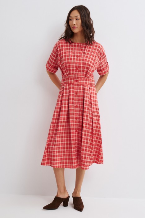 платье в клетку от бренда снежная королева вид слева