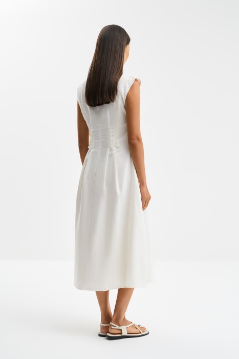 платье по цене 3080 руб вид справа