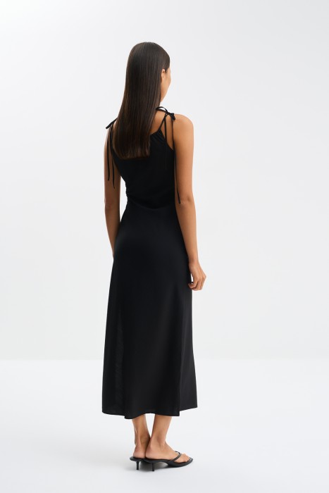 платье по цене 1950 руб вид справа