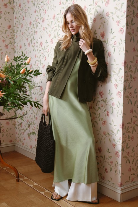 платье от бренда снежная королева вид слева