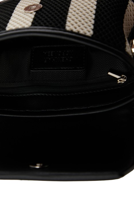 Товар с артикулом 813171003 вид сзади