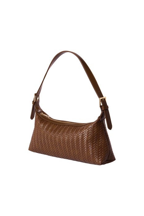 плетеная сумка из искусственной кожи по цене 1400 руб вид справа