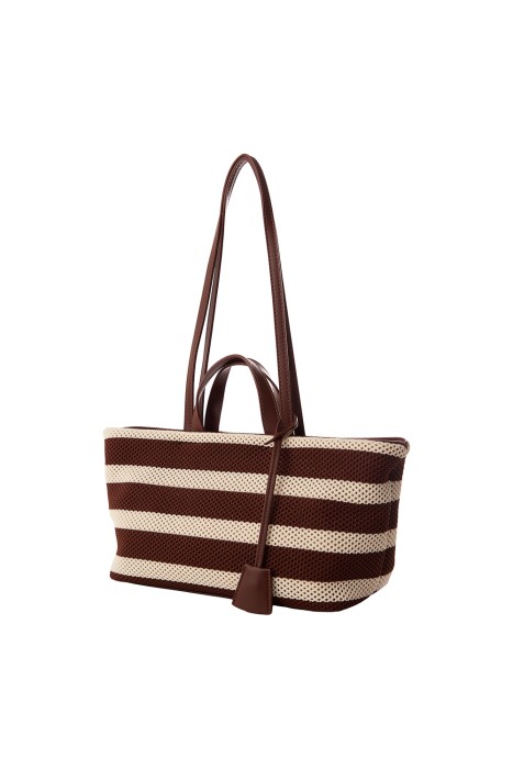 плетеная сумка из текстиля из россии вид сбоку