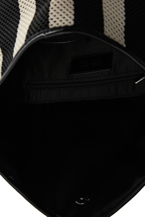 Товар с артикулом 813196003 вид сзади